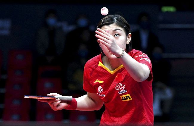 边路组合作 边路组合作