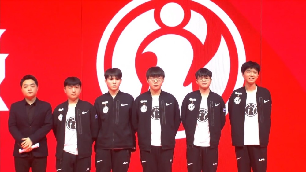 蓝黑军团继 蓝黑军团继